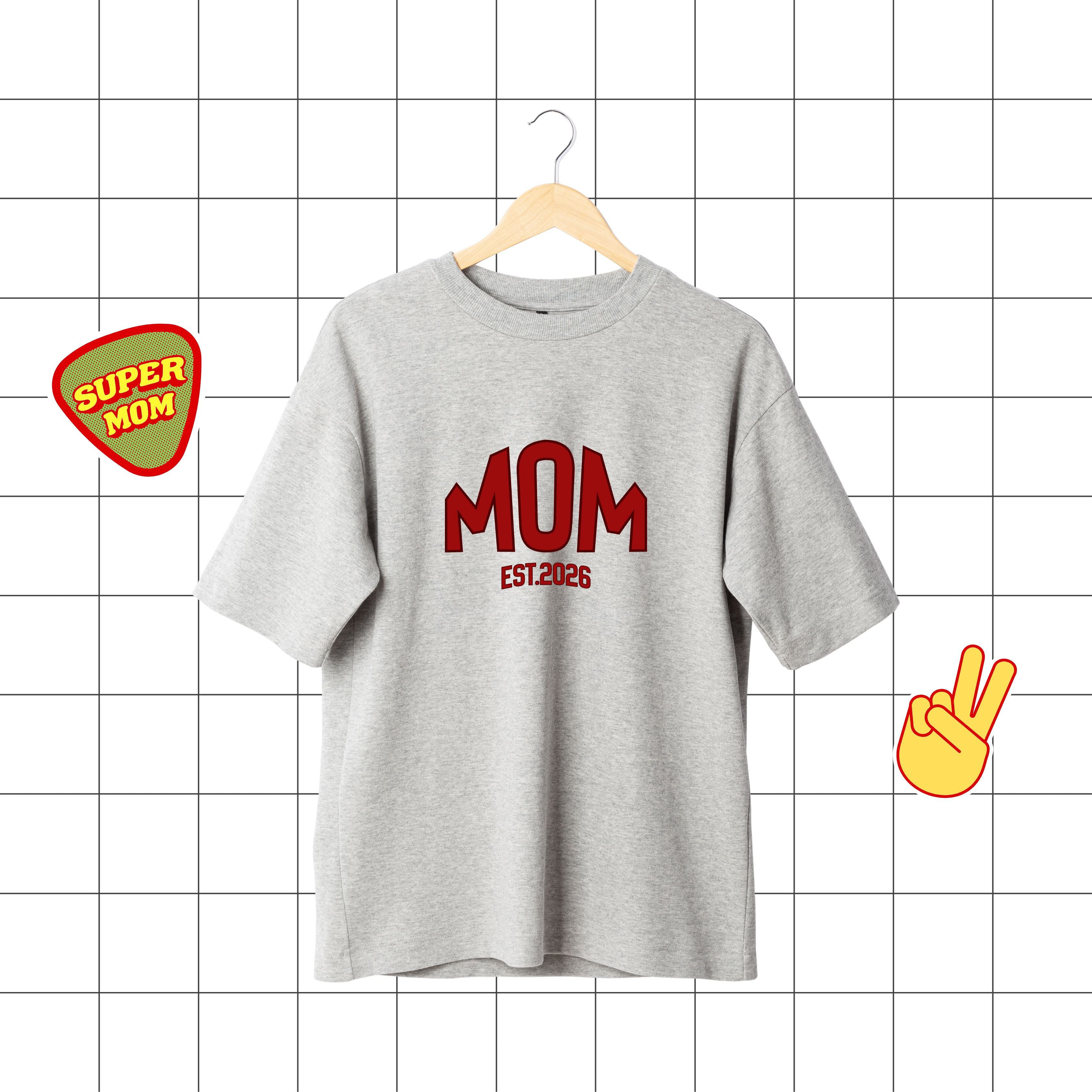MOM EST (YEAR) (PRE-ORDER)