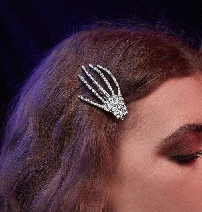 Skull hair clip